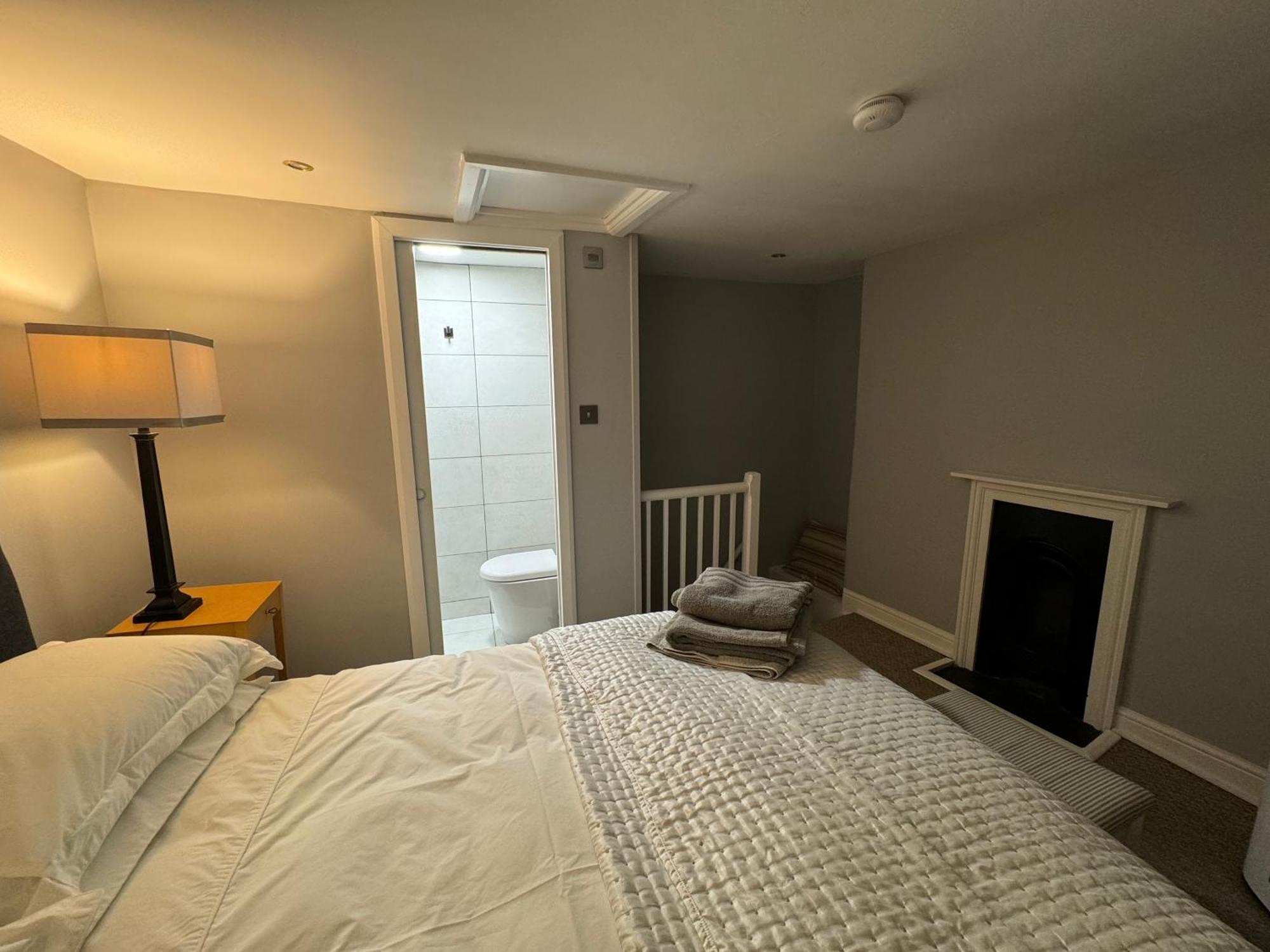 Casa vacanze St. John's Hill - With Parking Shrewsbury